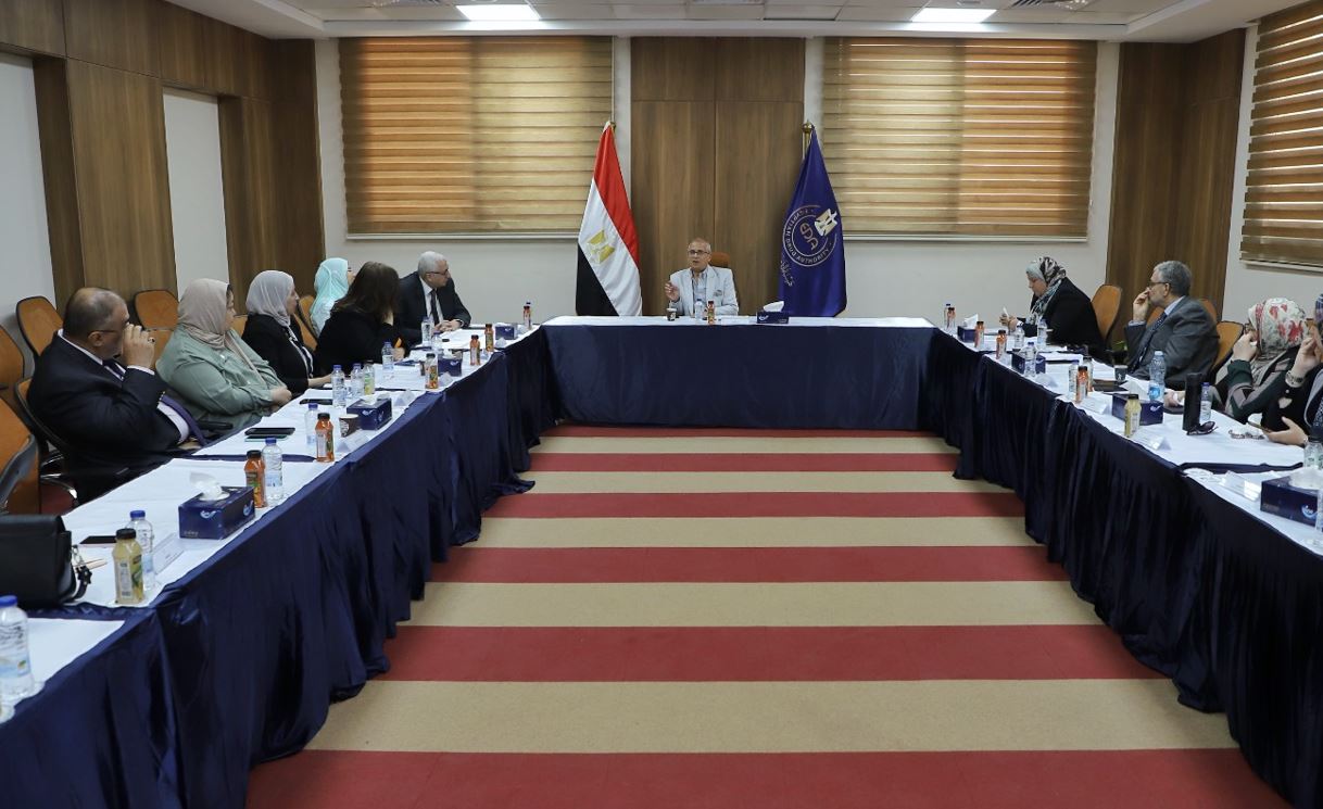 هيئة الدواء المصرية تستقبل وفد وزارة التخطيط والتنمية الاقتصادية والتعاون الدولي