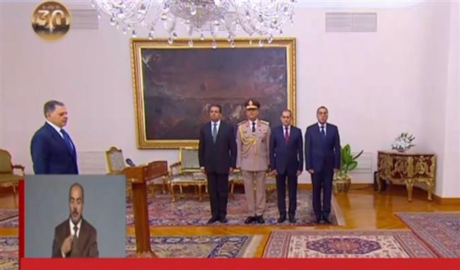 اللواء محمود توفيق وزيرا للداخلية يؤدى اليمين الدستورية أمام الرئيس السيسي بالاتحادية