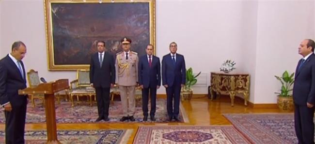 بدر عبدالعاطي يؤدى اليمين الدستورية وزيرا للخارجية والهجرة