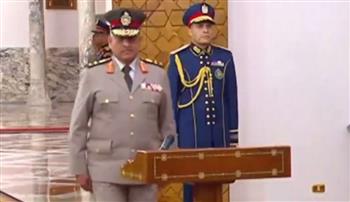   الفريق أول عبدالمجيد صقر يؤدى اليمين الدستورية وزيرًا للدفاع
