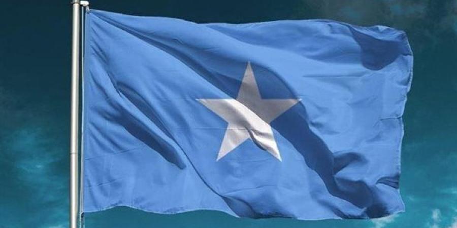 القائد الجديد للقوة الإفريقية في الصومال يتولى مهامه بإطلاعه على الوضع الأمني بالبلاد