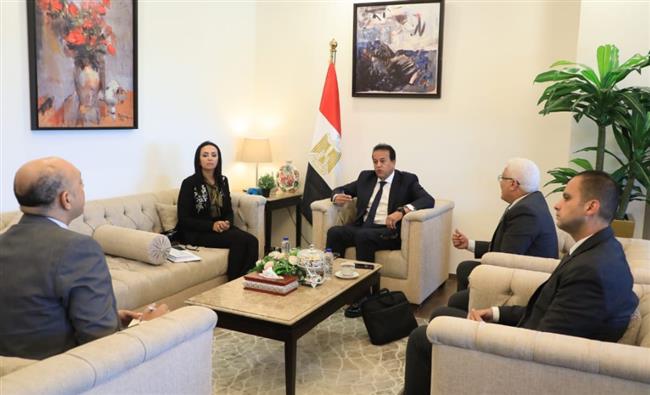 وزيرا الصحة والتضامن يقرران إجراءات عاجلة للتيسير على طالبي استخراج كارت الخدمات المتكاملة 