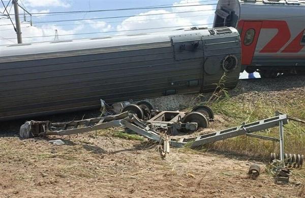 إصابة 52 شخصا جراء حادث اصطدام قطار بشاحنة في جنوب روسيا