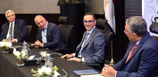 وزير الاستثمار: حريصون على دمج الاقتصاد المصري في سلاسل القيمة العالمية