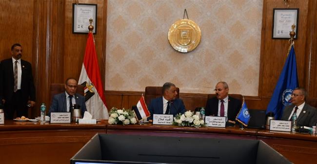 مجلس جامعة قناة السويس يعقد جلسته رقم 454