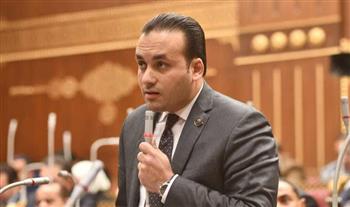  عمرو فهمي: عقد الحكومة جلسة حوارية شهرية مع الإعلاميين يؤكد حرصها على المصارحة والمكاشفة
