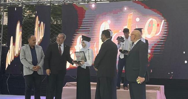 تكريم أوائل الشهادتين الإبتدائية والإعدادية الأزهرية بالإسكندرية