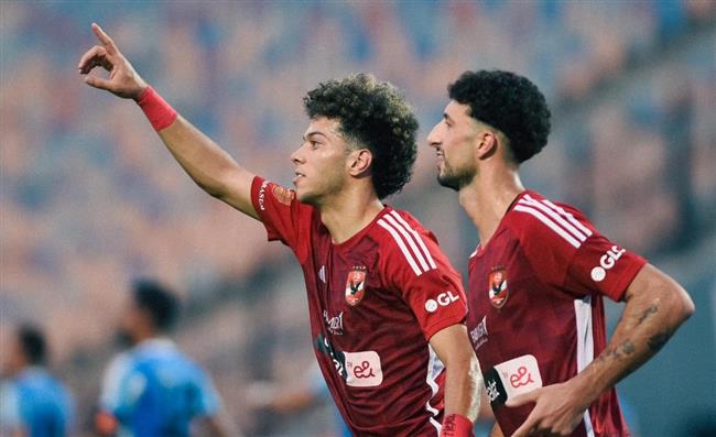 الدوري المصري .. إمام عاشور يحرز هدف الأهلي الثالث في شباك الداخلية