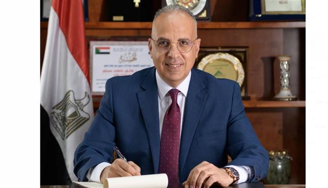 وزير الري يتابع ترتيبات عقد "أسبوع القاهرة " و"أسبوع المياه الأفريقي"