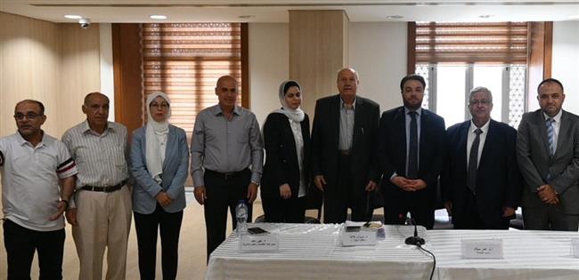مناقشة أول رسالة ماجستير لطالبة فلسطينية من قطاع غزة في مقر سفارة فلسطين بالقاهرة