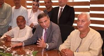   وزير الزراعة: توجيهات من الرئيس السيسي بزيادة الاهتمام بالفلاحين