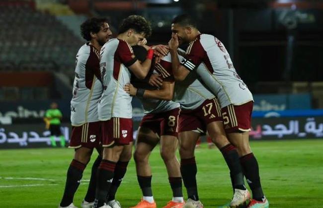 الأهلي يستعيد خدمات 2 من نجومه خلال مواجهة طلائع الجيش في الدوري