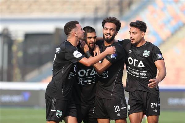 الدوري الممتاز.. زد يستضيف البنك الأهلي اليوم