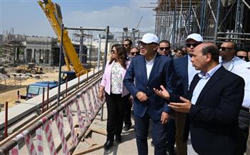   رئيس الوزراء يتفقد مشروع إعادة إحياء حديقة الأزبكية التراثية ومكوناتها
