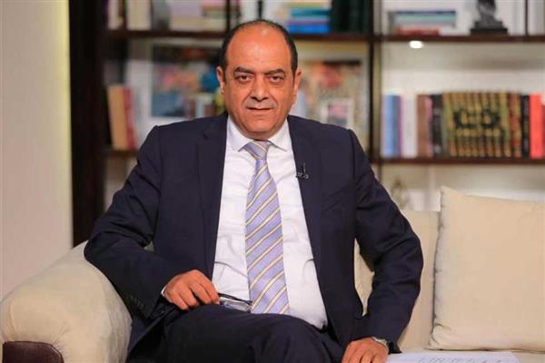 أسامة الشاهد: يجب وضع خطة واضحة ليحدث تبادل للأماكن ما بين القطاع الحكومى والخاص
