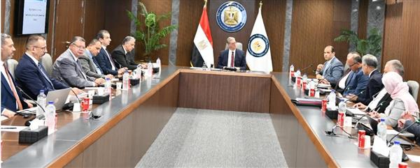 وزير البترول.. القطاع له دور مؤثر فى دفع عجلة الاقتصاد بكل القطاعات
