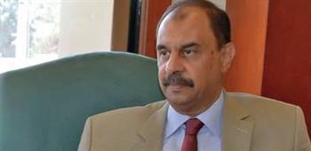 نظرًا لتردي مستوى النظافة والطرق.. محافظ سوهاج يُقيل رئيس مدينة المنشاة