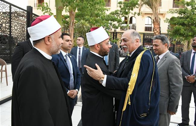 وزير الأوقاف يشهد احتفال الطرق الصوفية بالعام الهجري الجديد
