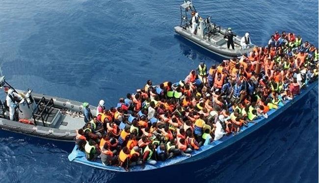 بينهم ثلاثة قاصرين.. السلطات الإيطالية تنقذ 41 مهاجرا غير شرعي