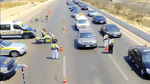 خلال 24 ساعة.. رادار المرور يلتقط 1028 سيارة تسير بسرعات جنونية