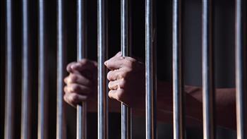 تعدوا عليه بـ" مقص" .. ضبط حلاق وشقيقه لاتهامهما بطعن شخص في الشرابية 