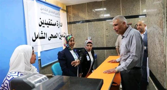 محافظ أسوان يتفقد منظومة العمل بمستشفى النيل التخصصى