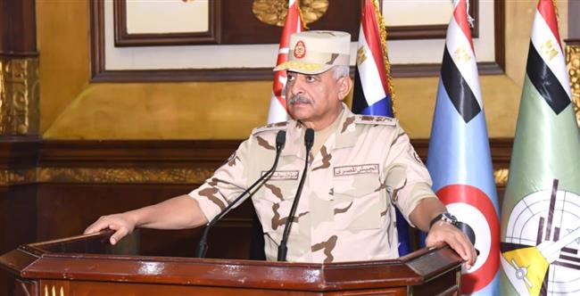 وزير الدفاع يشهد تنفيذ المرحلة الرئيسية لمشروع مراكز القيادة التعبوى للجيش الثانى 