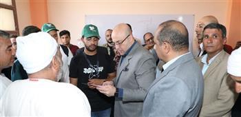 محافظ بني سويف يفتتح فعاليات القافلة التنموية الشاملة لكلية طب عين شمس 