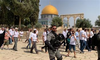   مستوطنون يقتحمون المسجد الأقصى .. والاحتلال يفرض قيودًا على المصلين