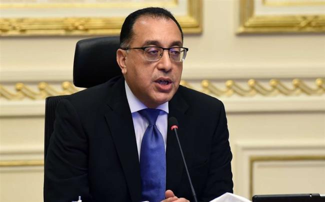 مدبولي يتابع موقف تسليم الأراضي البديلة للأسر المستحقة برأس الحكمة