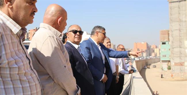 محافظ الجيزة يتفقد نسب تنفيذ أعمال طلاء واجهات العقارات المطلة على الطريق الدائرى 