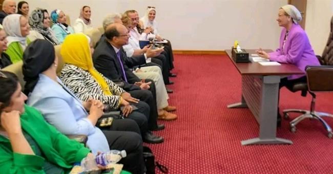 وزيرة البيئة تعقد لقاءاً موسعا مع الصحفيين لمناقشة أبرز الموضوعات البيئية الحالية