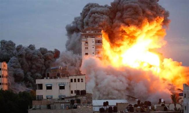 استشهاد 4 فلسطينيين ووقوع عدد من الإصابات في قصف إسرائيلي بوسط غزة