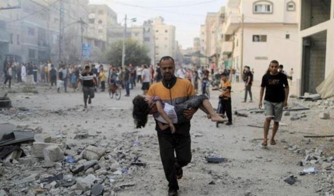 6 شهداء فلسطينيين بينهم طفلان بقصف منزل غرب مخيم النصيرات وسط غزة