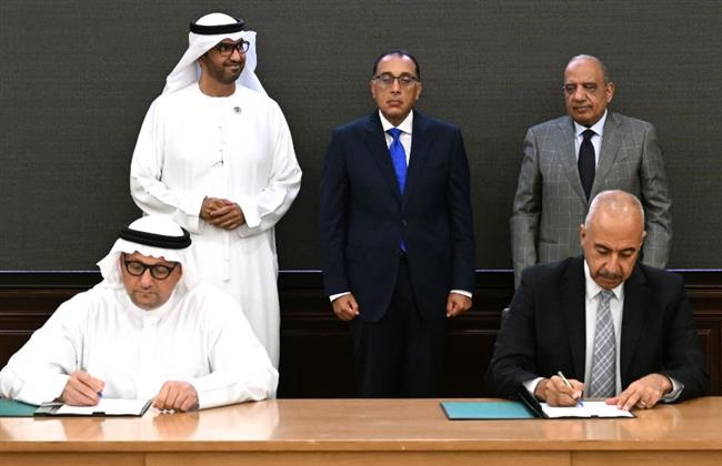 رئيس الوزراء يشهد توقيع مشروع محطة إنتاج الكهرباء من طاقة الرياح بخليج السويس