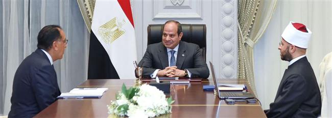 الرئيس السيسي يوجه بالعناية بالأئمة والخطباء وتطوير برامج تأهيلهم وتدريبهم