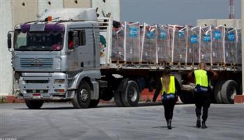60 % انخفاضا في عدد شاحنات المساعدات لغزة جراء قيود إسرائيل