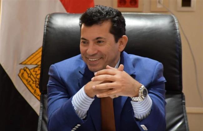 وزير الرياضة يقرر إطلاق أسماء أبطال مصر الأولمبيين على مركزي شباب