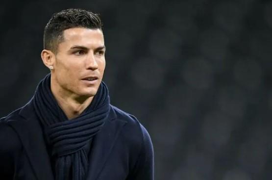 كريستيانو رونالدو يطلق قناته على اليوتيوب ويجمع 3 مليون مشترك في ساعات