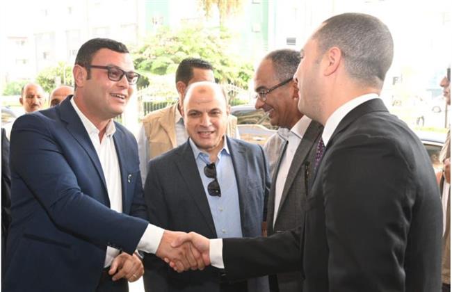 وزير الإسكان يزور كفر الشيخ  