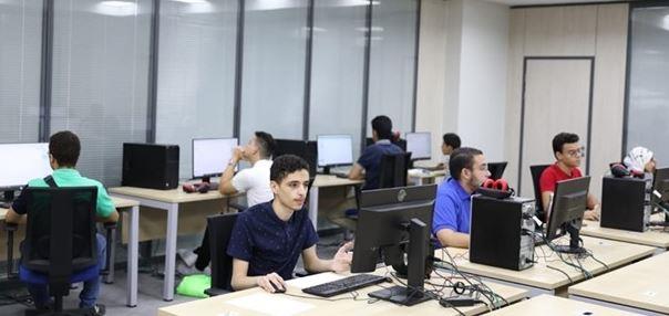  التعليم العالي: 175 ألف طالب يسجلون في تنسيق المرحلة الثانية للقبول بالجامعات
