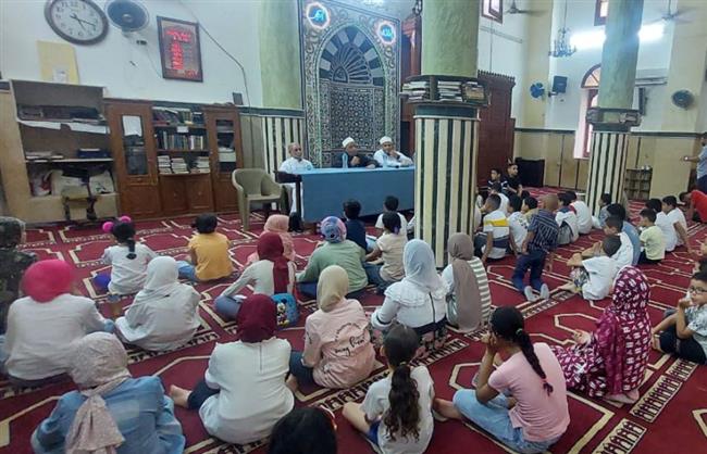 وكيل أوقاف الاسكندرية يشهد فاعليات البرنامج الصيفي للطفل بمسجد الأرضي