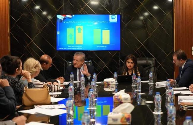أمانة الشئون الاقتصادية المركزية بـ"مستقبل وطن" تعقد اجتماعا لمناقشة أجندة القضايا الاقتصادية 