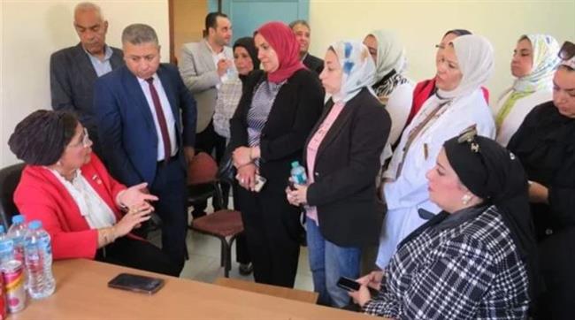 نائب وزير الصحة تتفقد وحدة طب أسرة الحجناية بالبحيرة