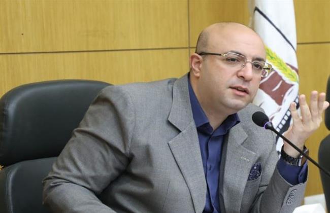 الكشف وتوفير العلاج لـ1200 في 8 تخصصات في بني سويف بالمجان
