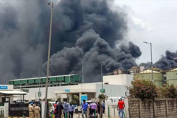 إصابة 22 عاملاً جراء وقوع انفجار في مصنع بـ الهند