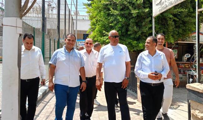 رئيس الإدارة المركزية يجرى جولة بمراكز الشباب في القليوبية 