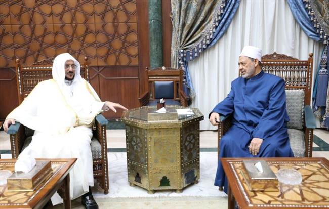 شيخ الأزهر يستقبل وزير الشؤون الإسلامية بالمملكة العربية السعودية