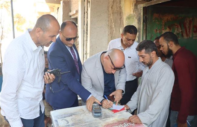 حماية المستهلك: تحرير محاضر لتجميع 22 شيكارة دقيق مدعم بـ بني سويف