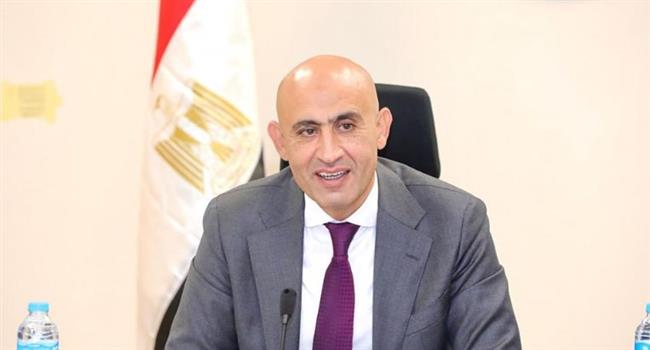 عبداللطيف يعقد اجتماعًا مع قيادات وزارة التعليم استعدادا للعام الدراسي